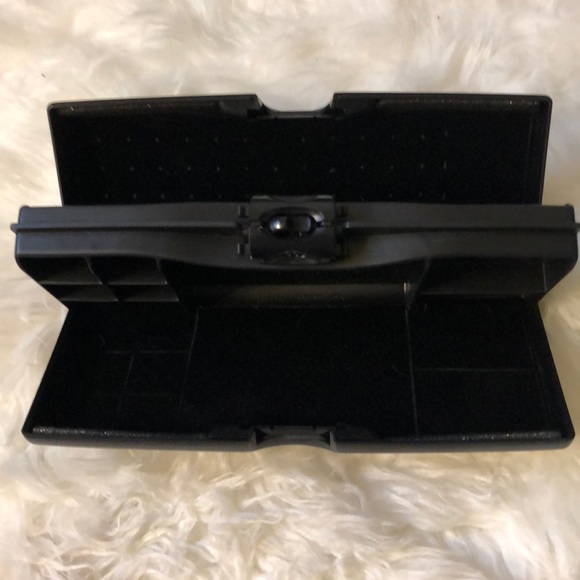 Storus hard jewelry case - Picture 7 of 8